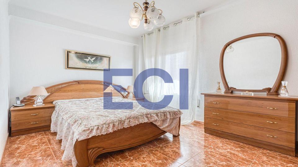 PISO A LA VENTA EN SANT ILDEFONS